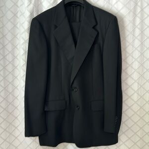 Custom made men’s suit